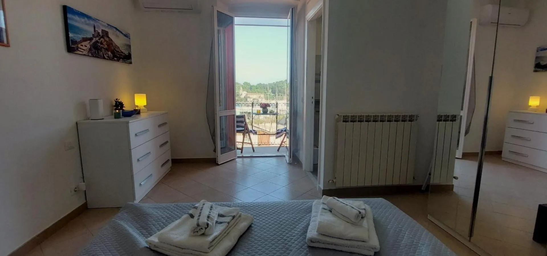 Una Finestra Sul Golfo Di Le Grazie Le Grazie  Apartment